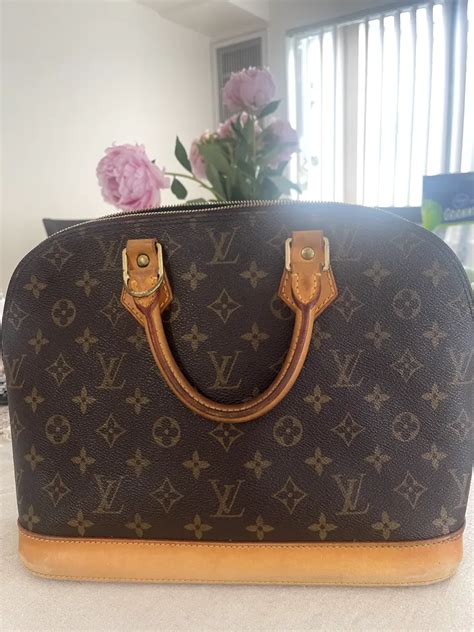 louis vuitton alma bb authentic vs fake|louis vuitton alma bags real.